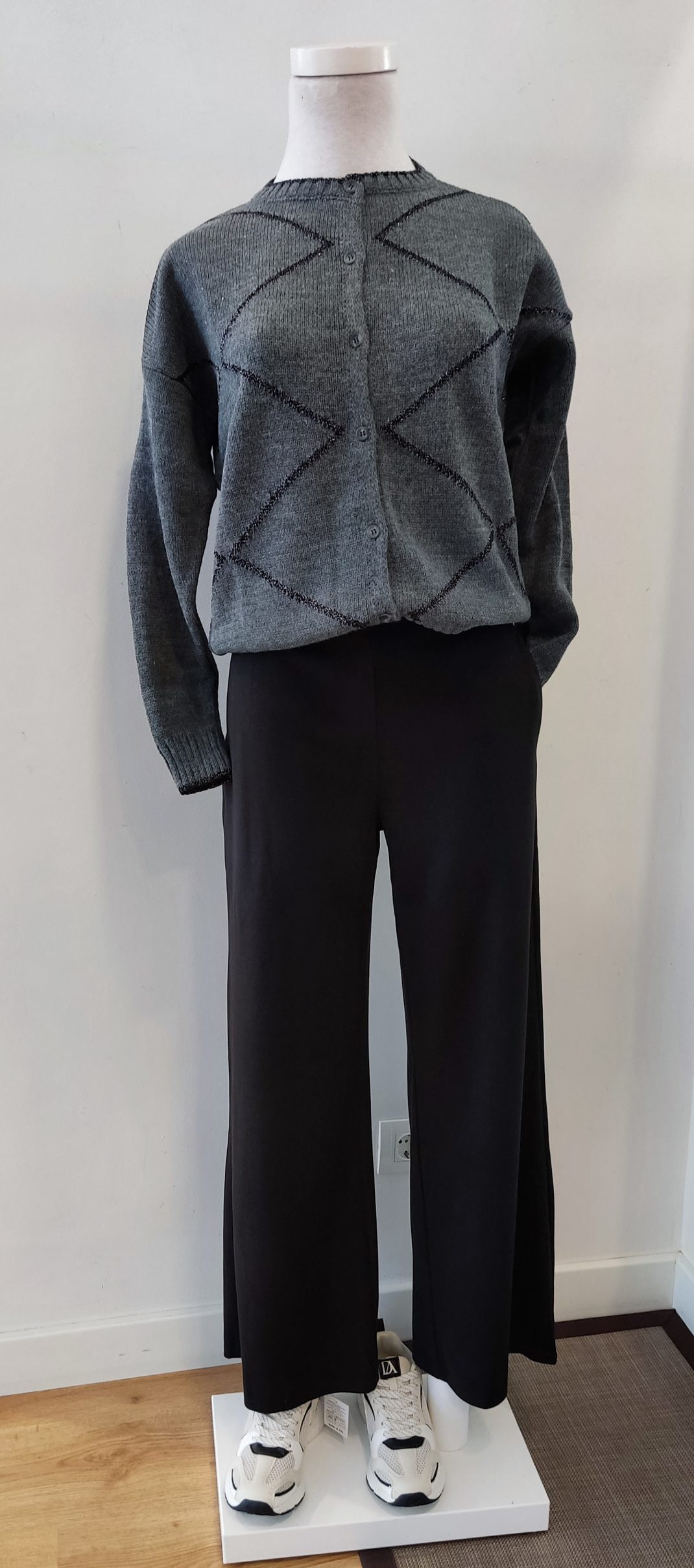 Pantalón Skadi Negro